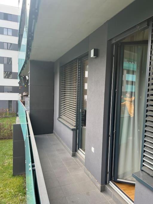 Apartman Holesovice,Balkon,Garaz Praga Exterior foto
